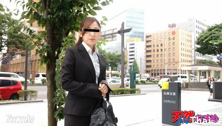 021715-01 สาวเล็กหีตีบโดนยัด