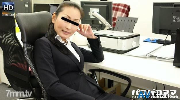 082711-446 สาวขาวเย็ดหมู่