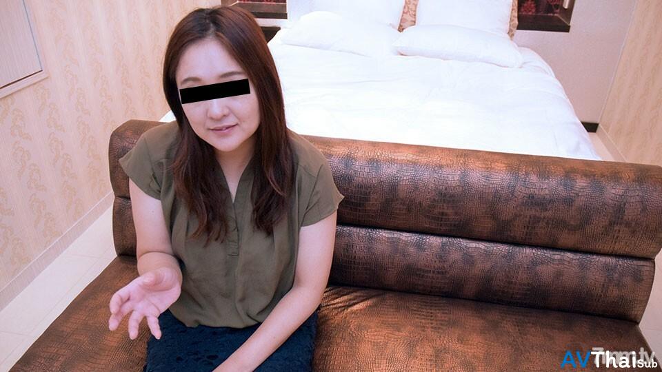101818-358 สาวนมเด้งโดนรุม