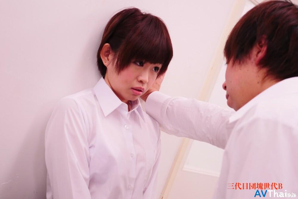 FC2-PPV-1207785 สาวน้อยตัวเล็กโดนเย็ดแรง
