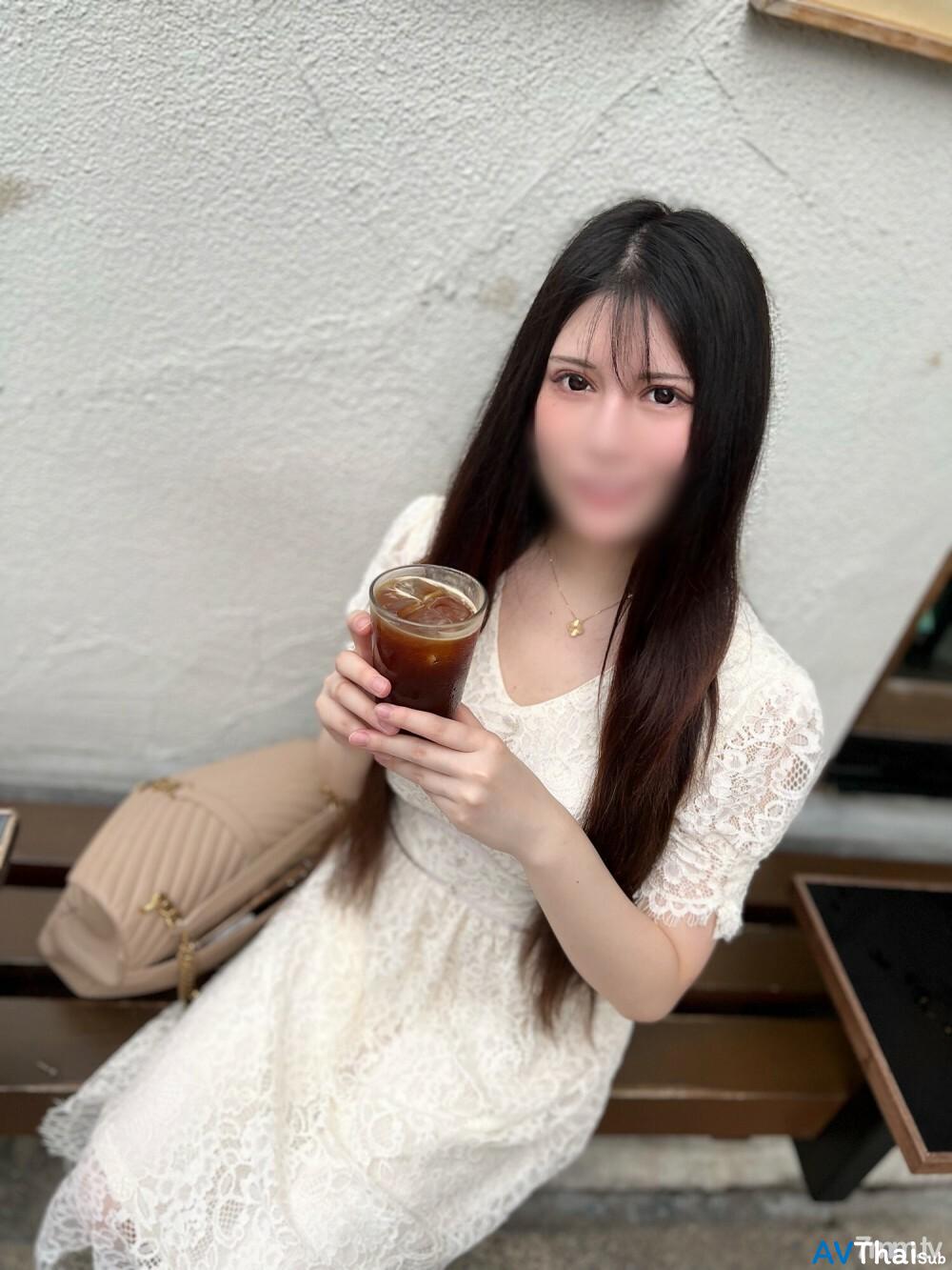 FC2-PPV-3060929 สาวอวบตูดโตเย็ดสด
