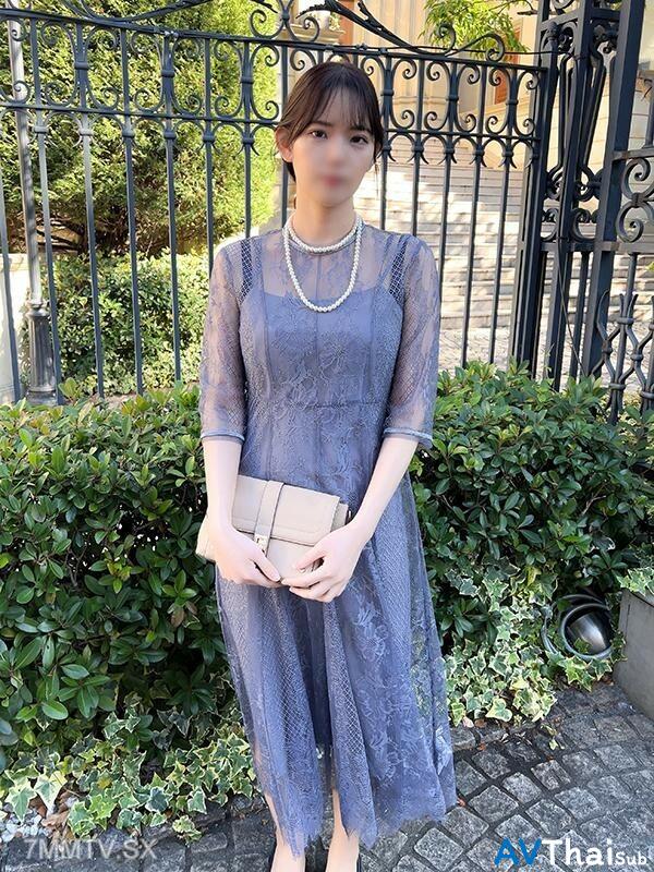 FC2-PPV-4498768 สาวอวบเย็ดตัวปลิว